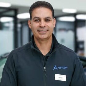 Staff member Max Mohajerian from ID_fd746f