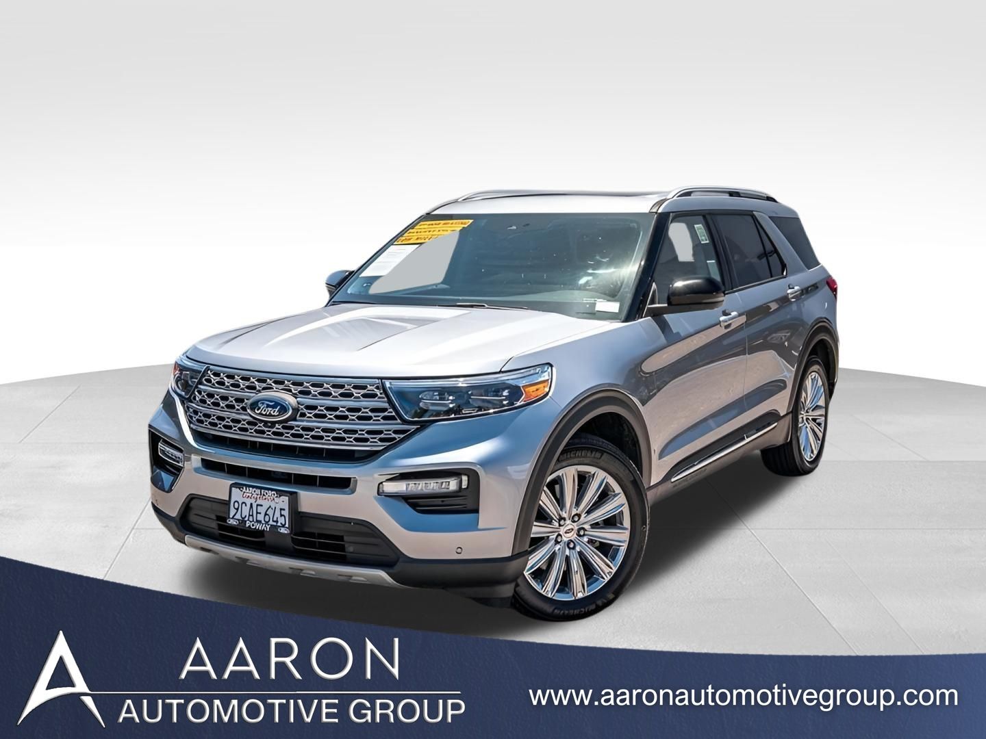 2022 Ford Explorer Limited's photo