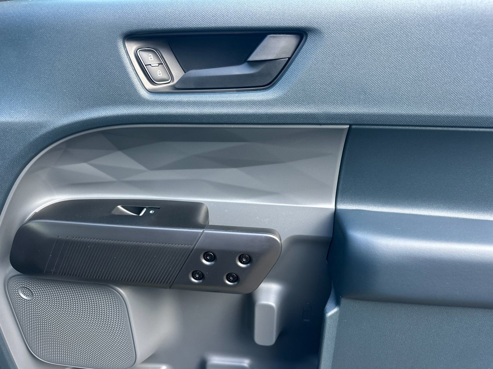 2025 Ford Maverick XLT - Photo 17