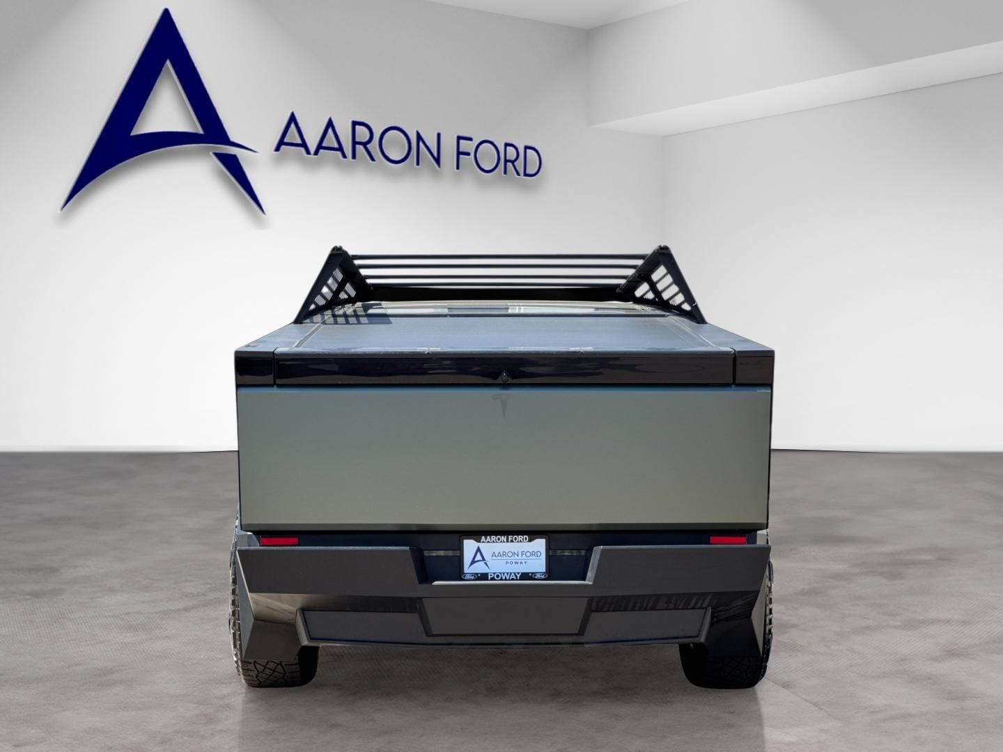 2024 Tesla Cybertruck Base photo 4