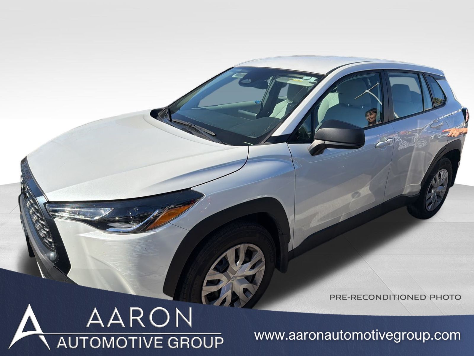 2023 Toyota Corolla Cross L's photo