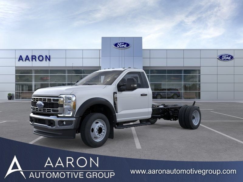2025 Ford F-550 Super Duty Chassis Cab