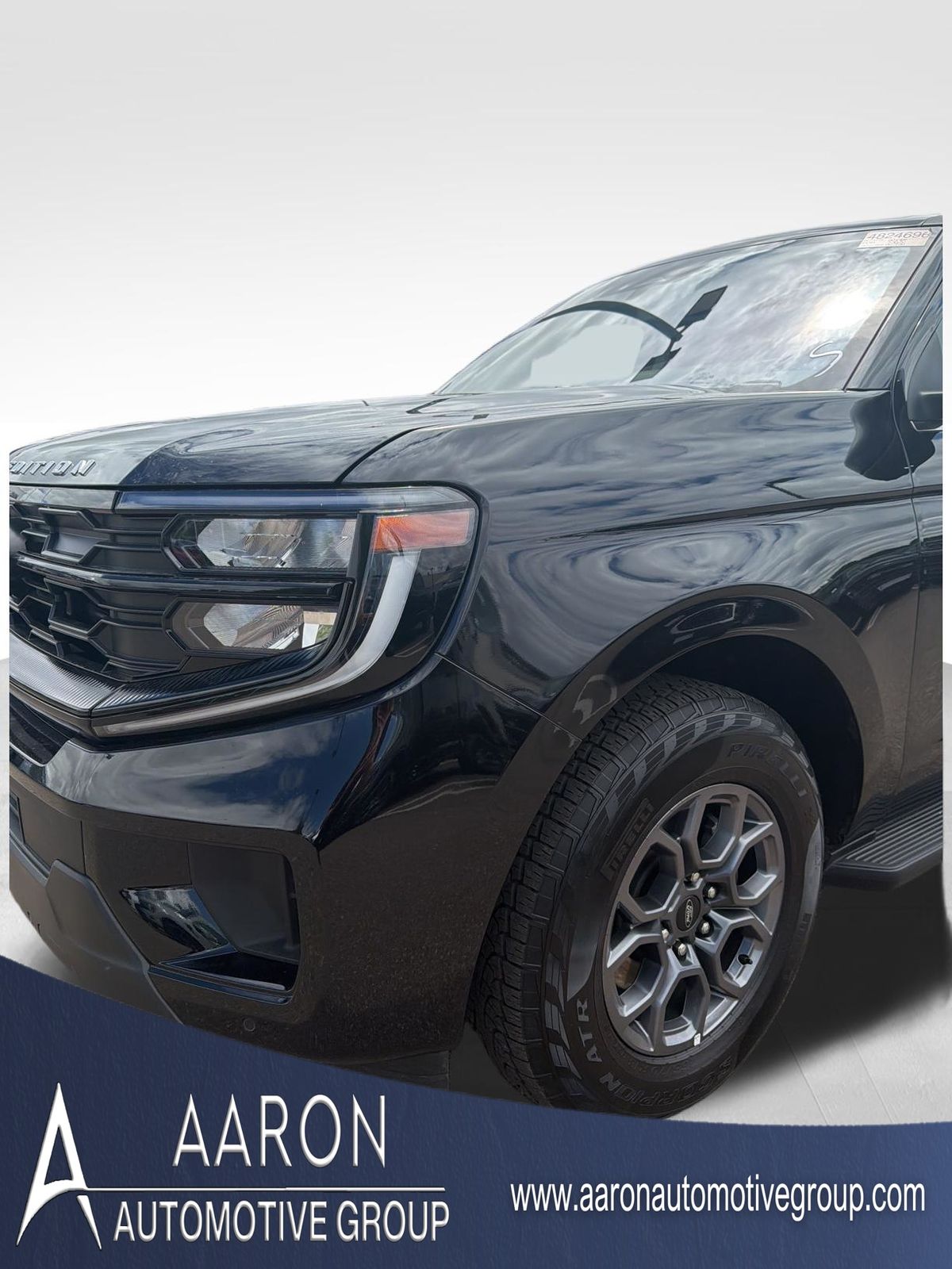 2025 Ford Expedition's photo