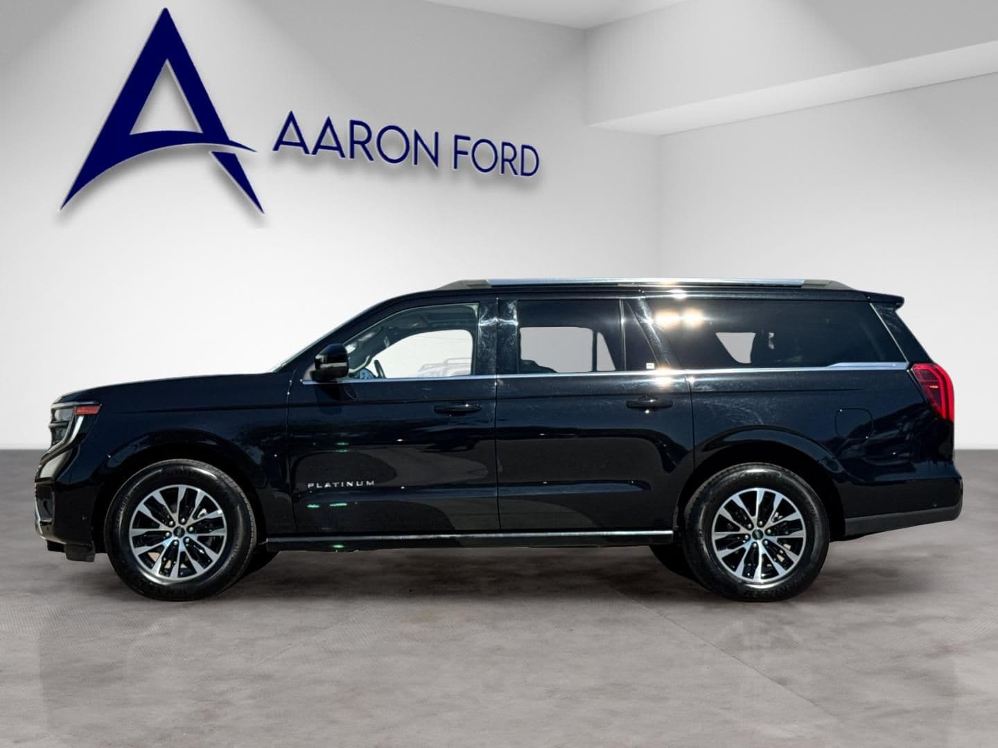 2025 Ford Expedition Max Platinum photo 2
