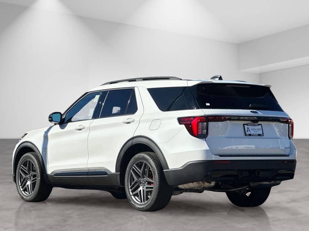 New 2026 Ford Explorer ST-Line SUV