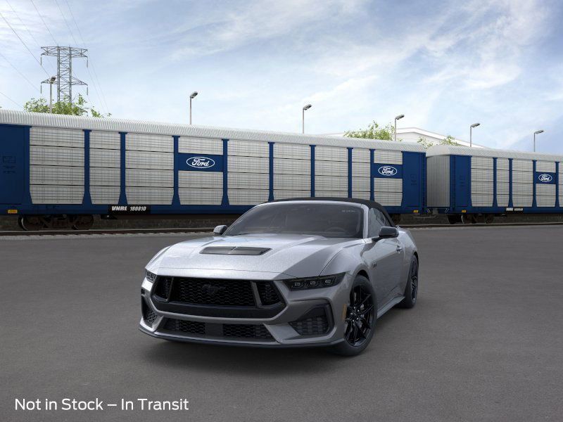 2025 Ford Mustang GT Premium Convertible photo 3