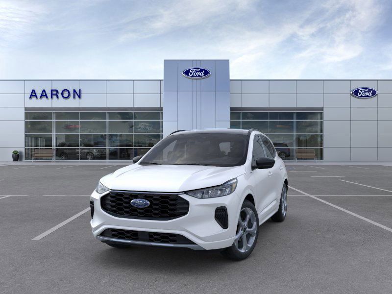 2024 Ford Escape ST-Line photo 2