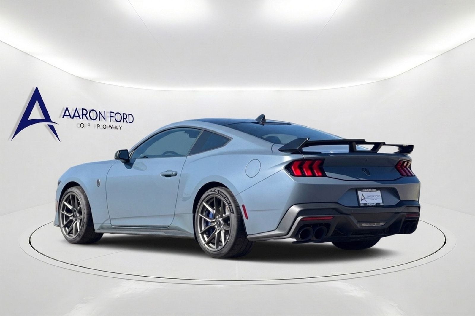 2025 Ford Mustang Dark Horse - Photo 3