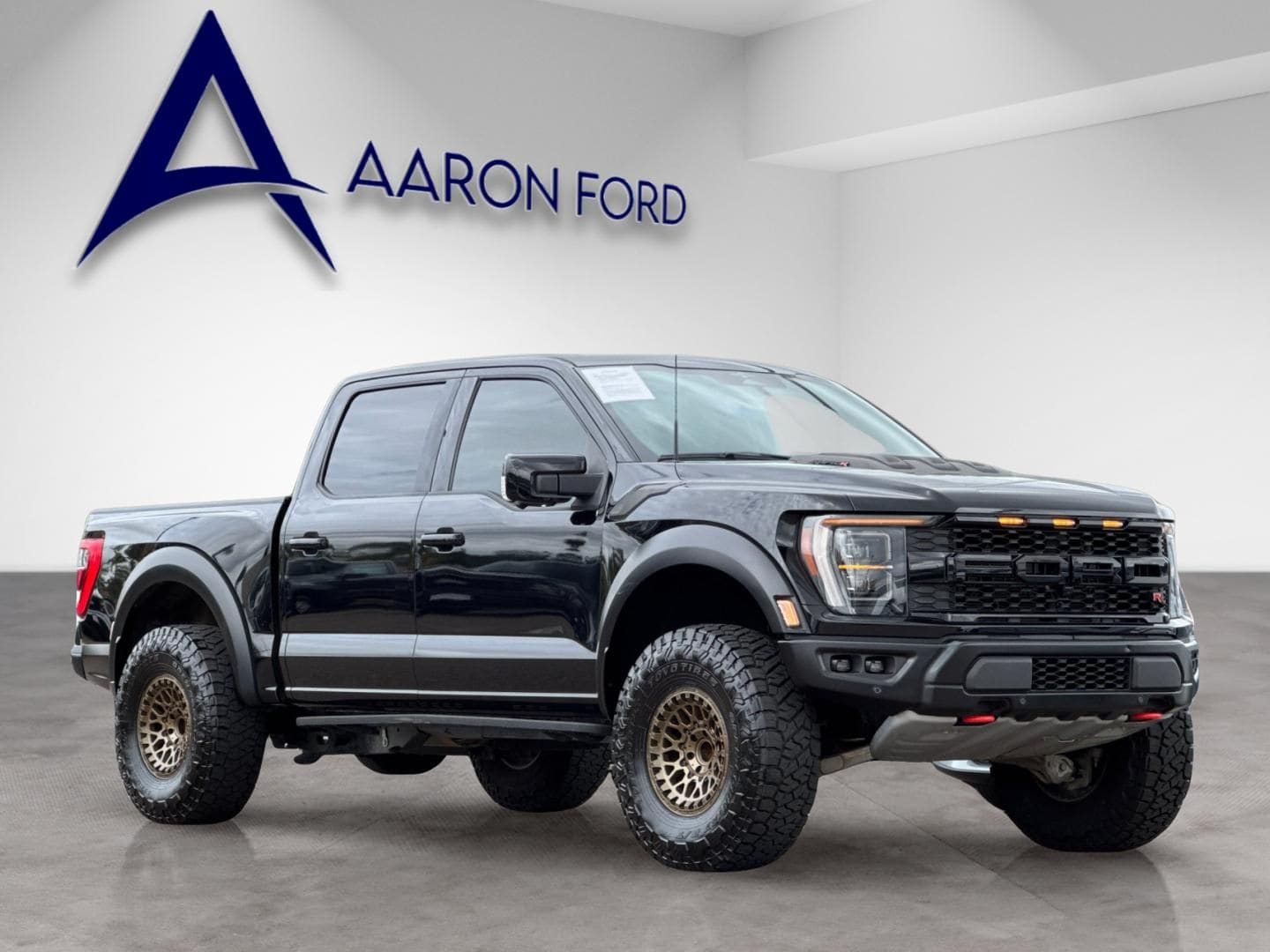 2023 Ford F-150 Raptor photo 3