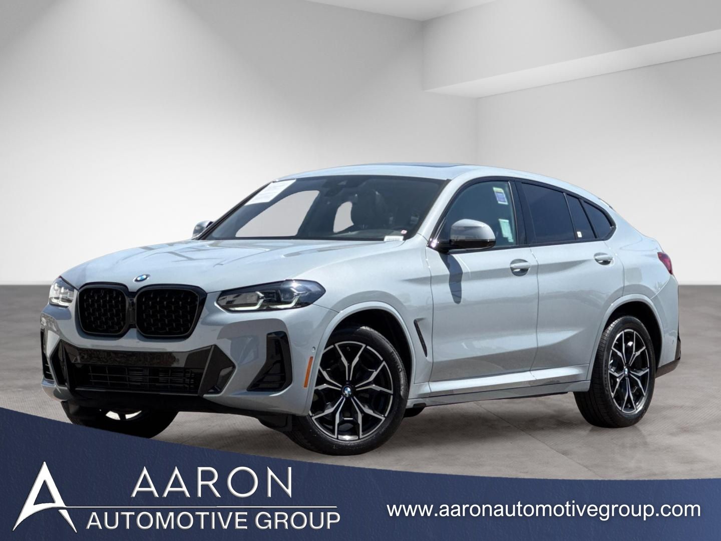 2025 BMW X4 xDrive30i's photo