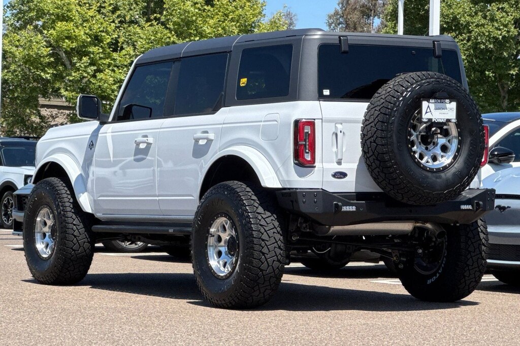 New 2025 Ford Bronco Outer Banks SUV
