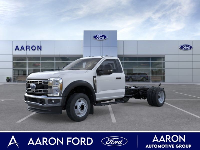 2025 Ford F-550 Super Duty Chassis Cab