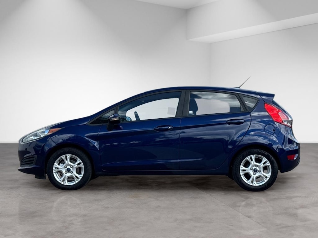 Used 2016 Ford Fiesta SE Hatchback
