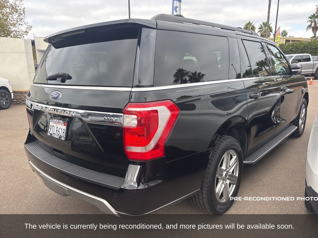2021 Ford Expedition MAX XLT photo 3