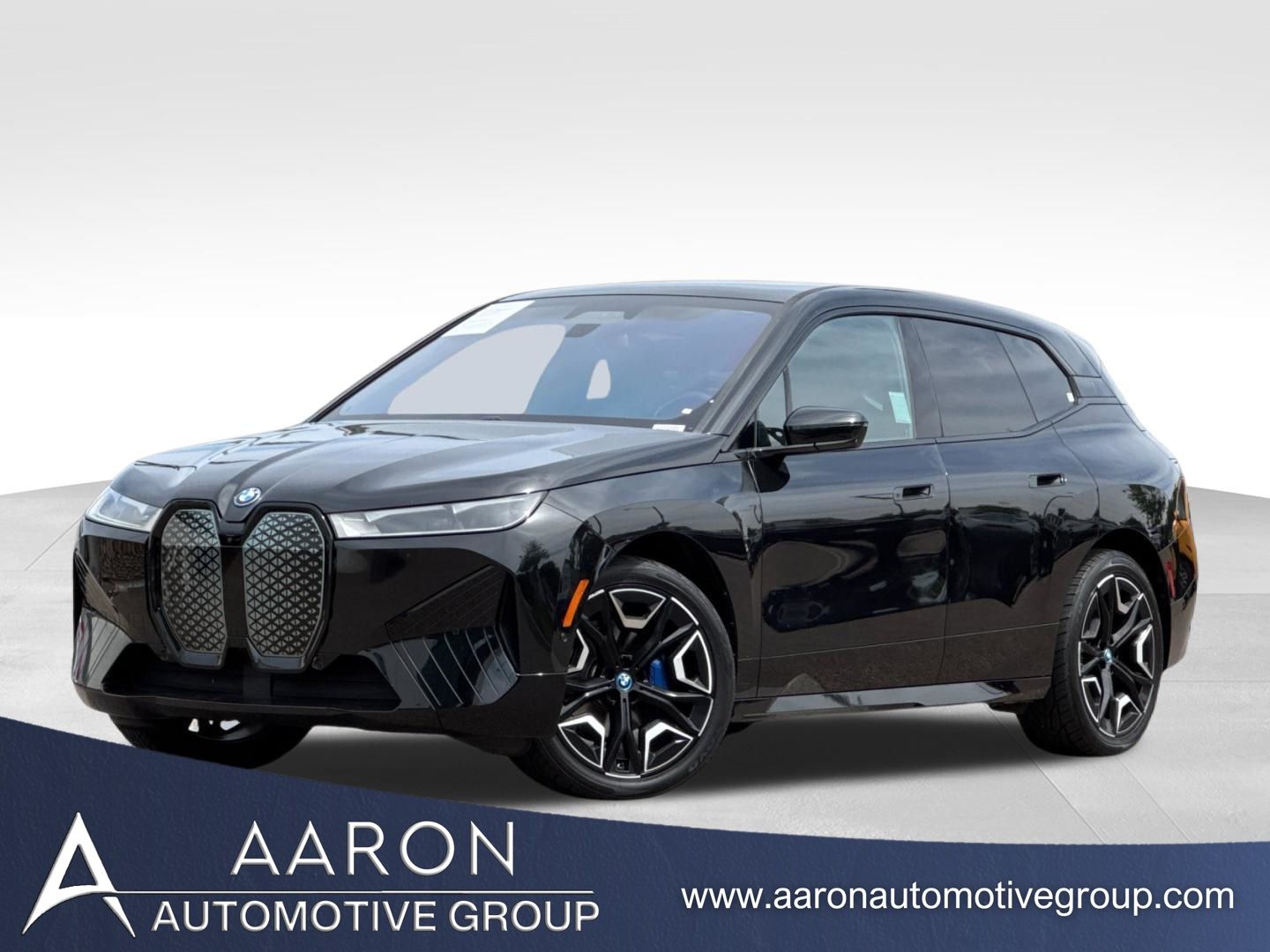 2024 BMW iX xDrive50's photo