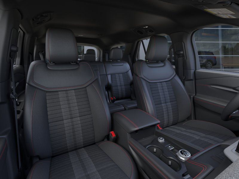2025 Ford Explorer ST-Line photo 4