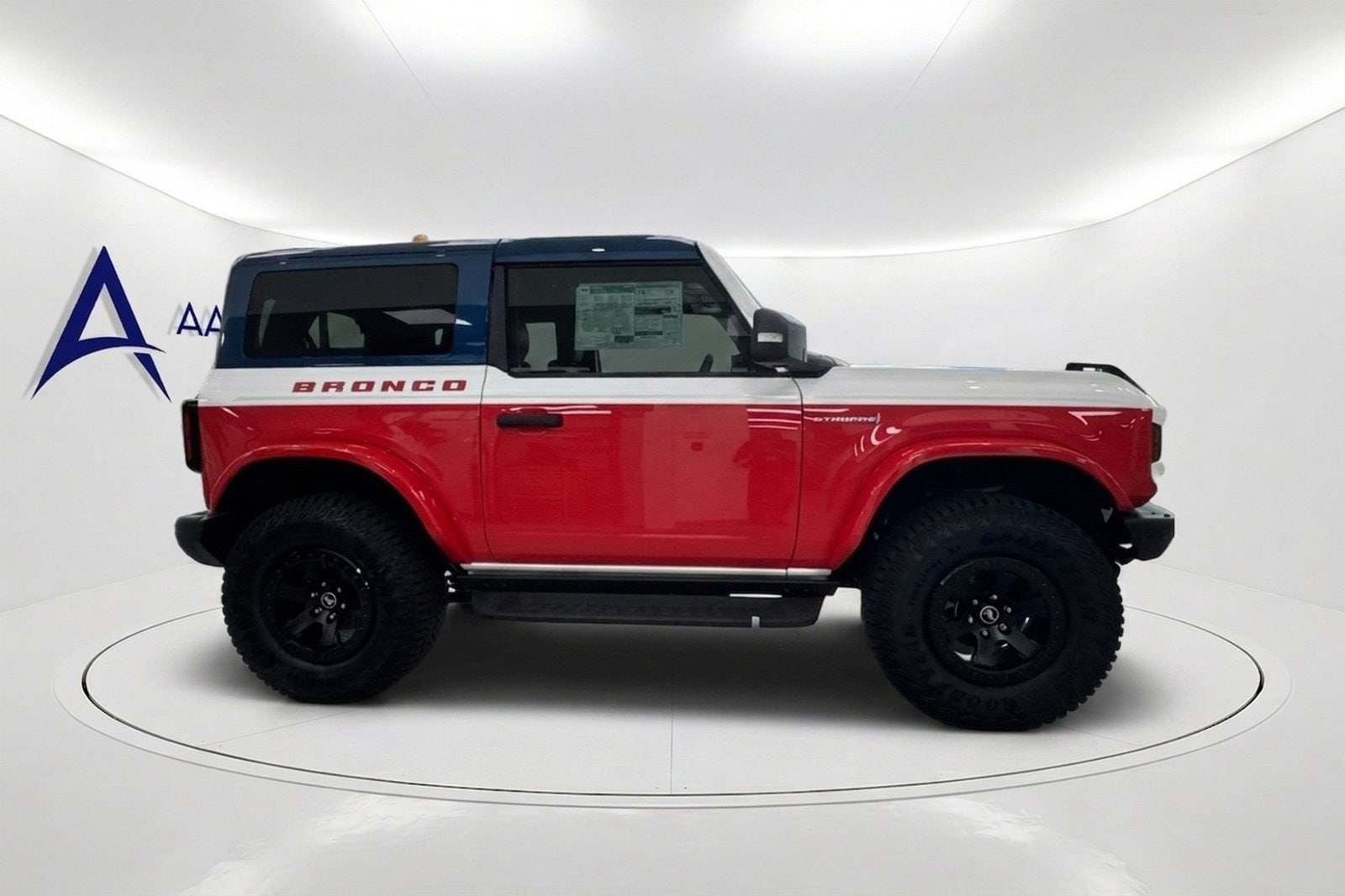 2025 Ford Bronco 2-Door Stroppe - Photo 6