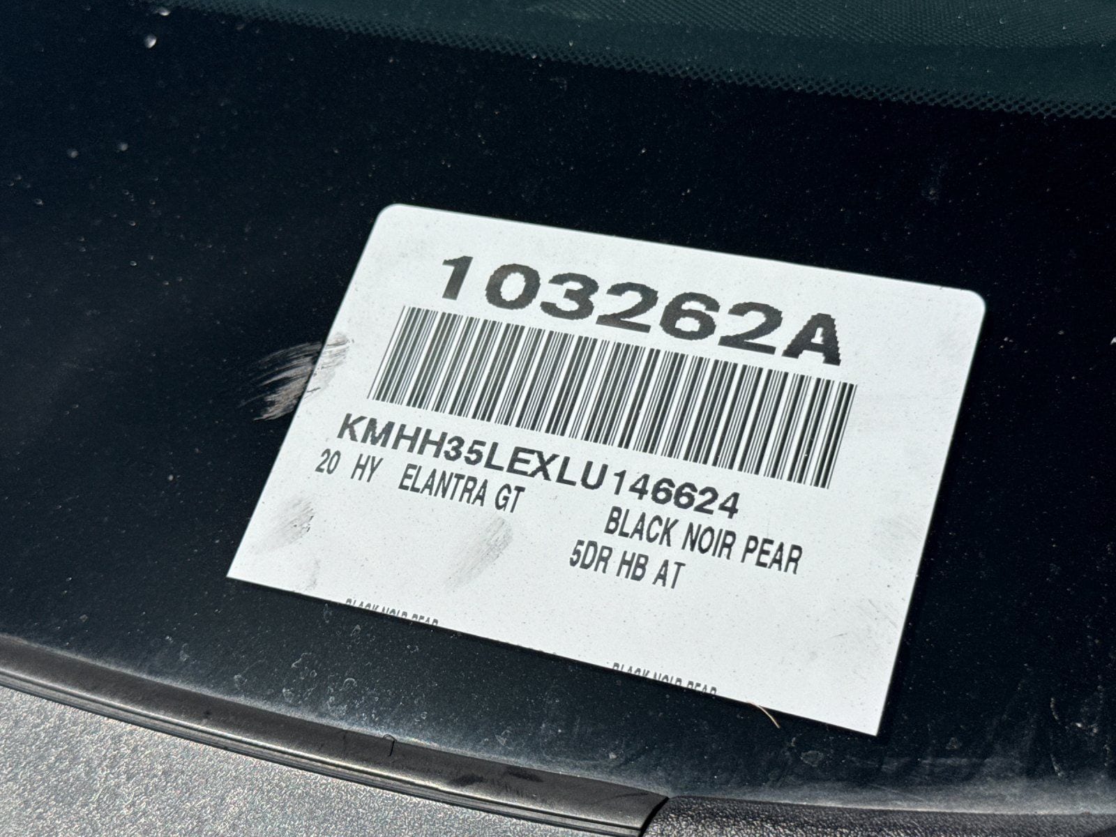 2020 Hyundai Elantra GT Base photo 3