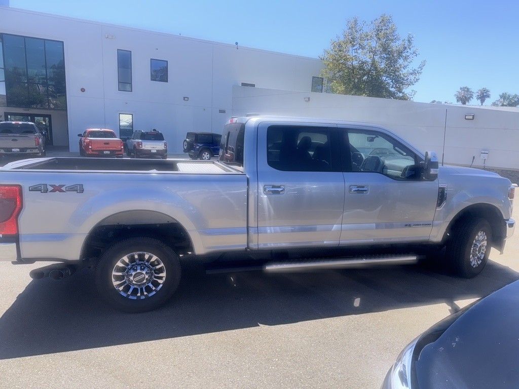 2022 Ford F-350 photo 3