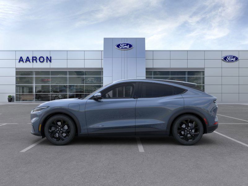 2024 Ford Mustang Mach-E Select photo 3