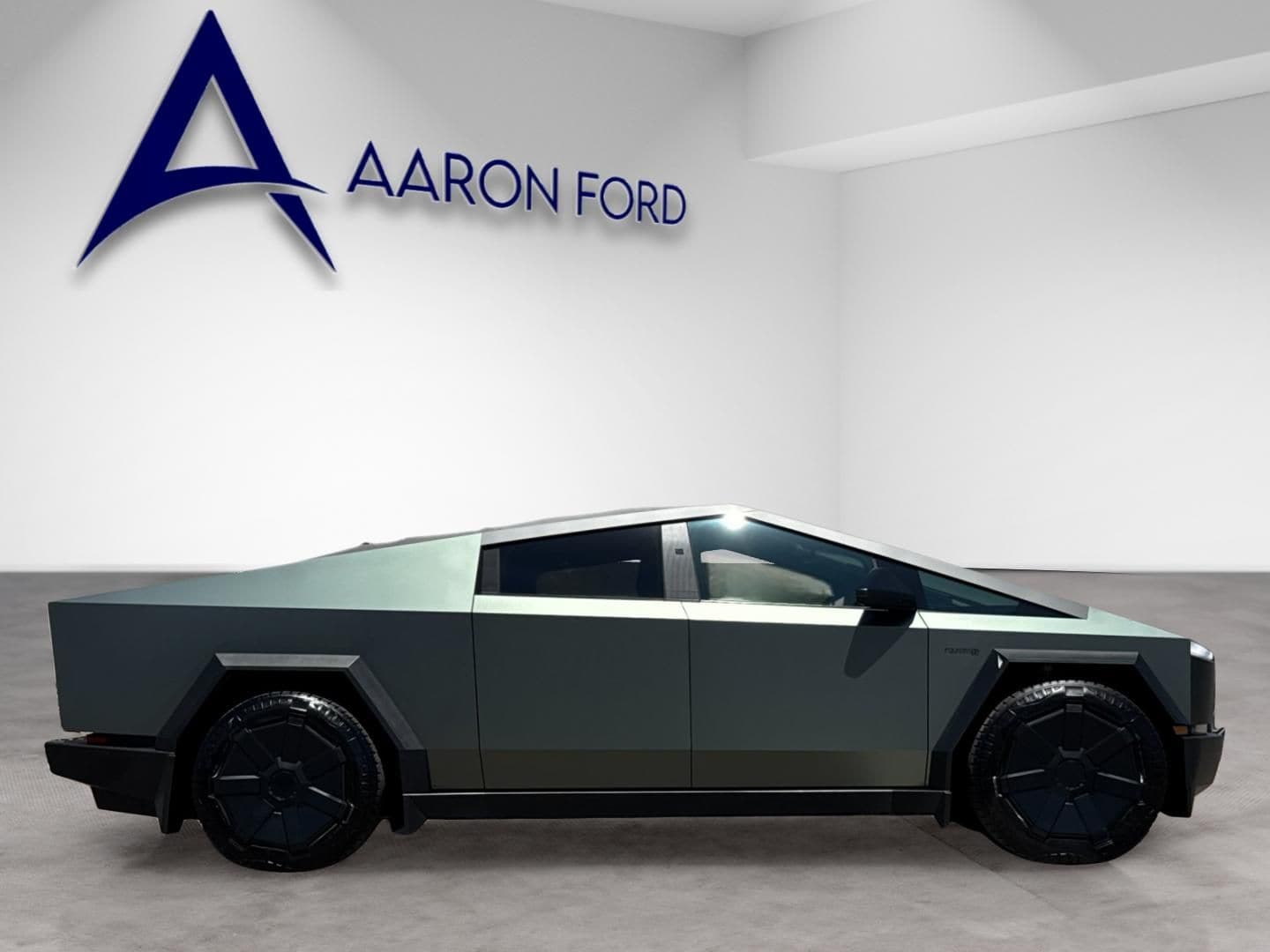 2024 Tesla Cybertruck Base photo 6