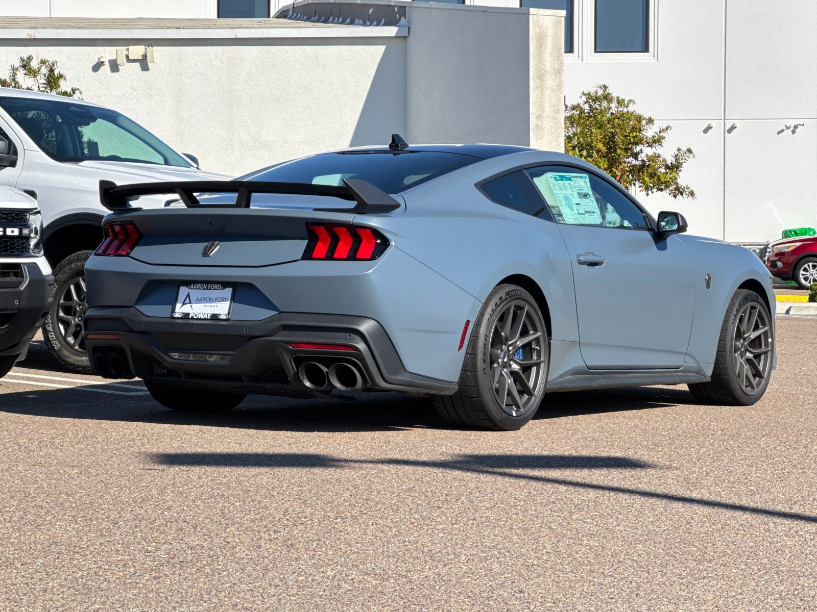 2025 Ford Mustang Dark Horse - Photo 7