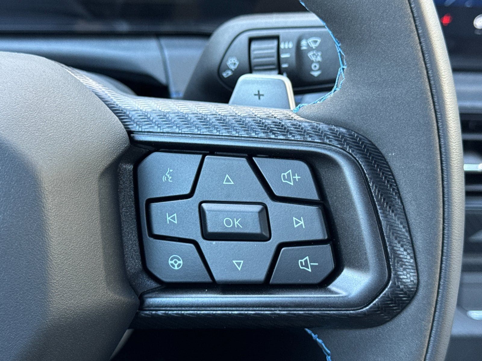 2025 Ford Mustang Dark Horse - Photo 26