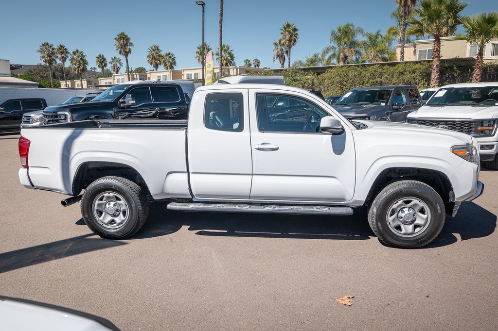 Used 2017 Toyota Tacoma SR5 Truck