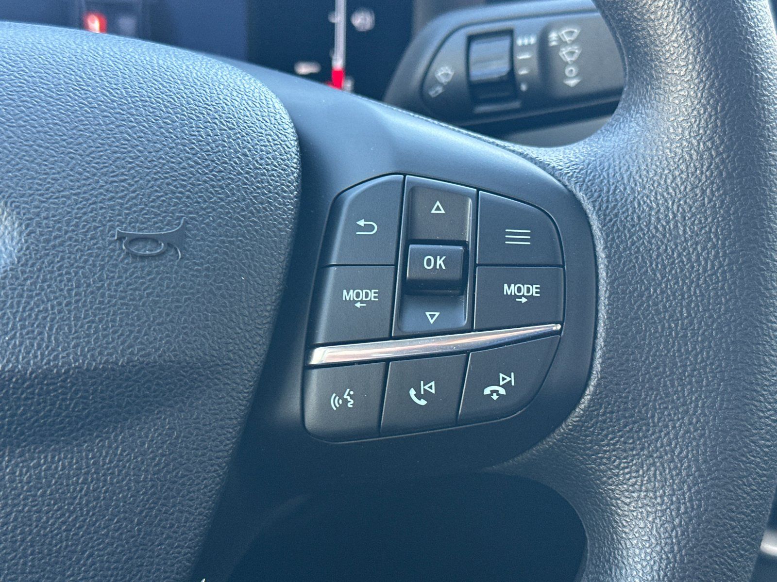2025 Ford Maverick XLT - Photo 25