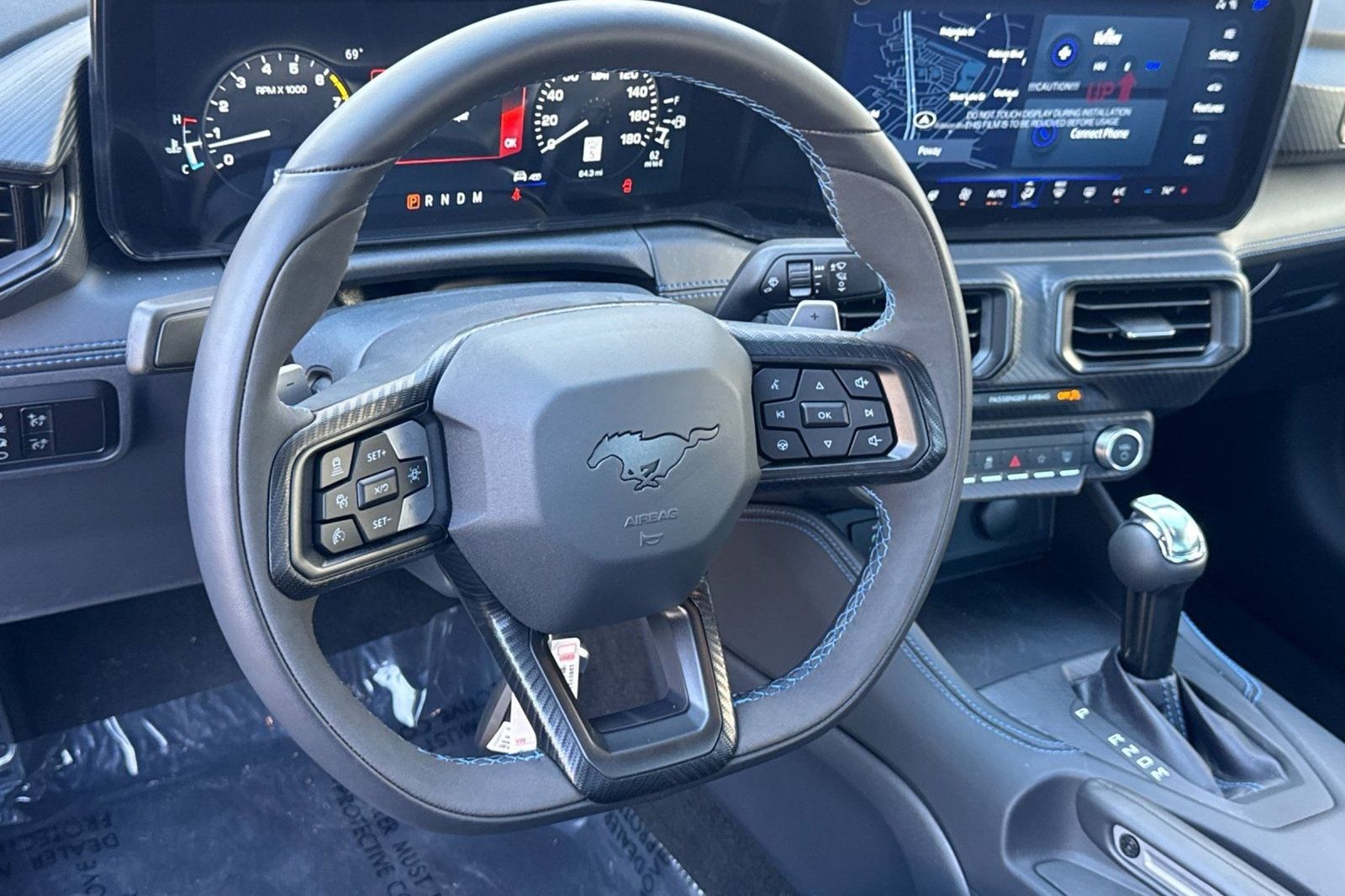 2025 Ford Mustang Dark Horse - Photo 17