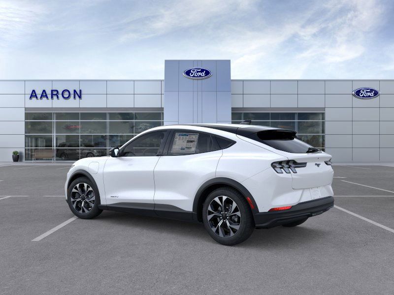 2025 Ford Mustang Mach-E Select photo 4
