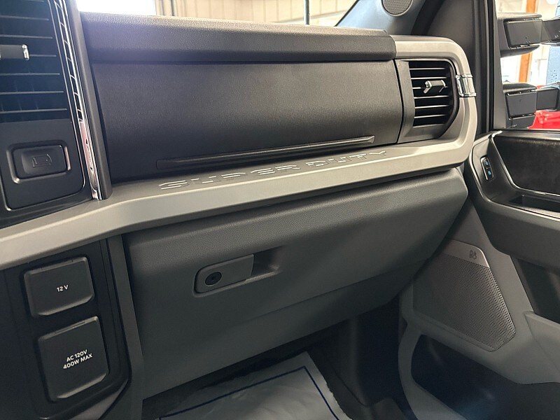 2026 Ford F-350 Super Duty XLT - Photo 25