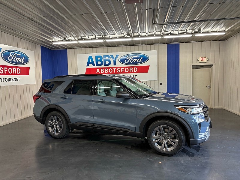 2026 Ford Explorer Active's photo