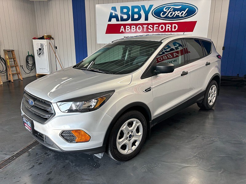 2018 Ford Escape S photo 3