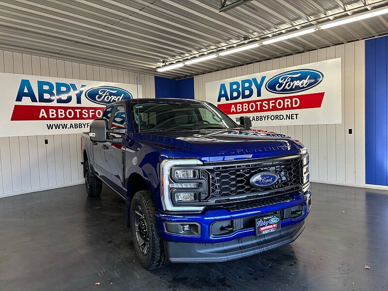 2026 Ford F-250 XL photo 2