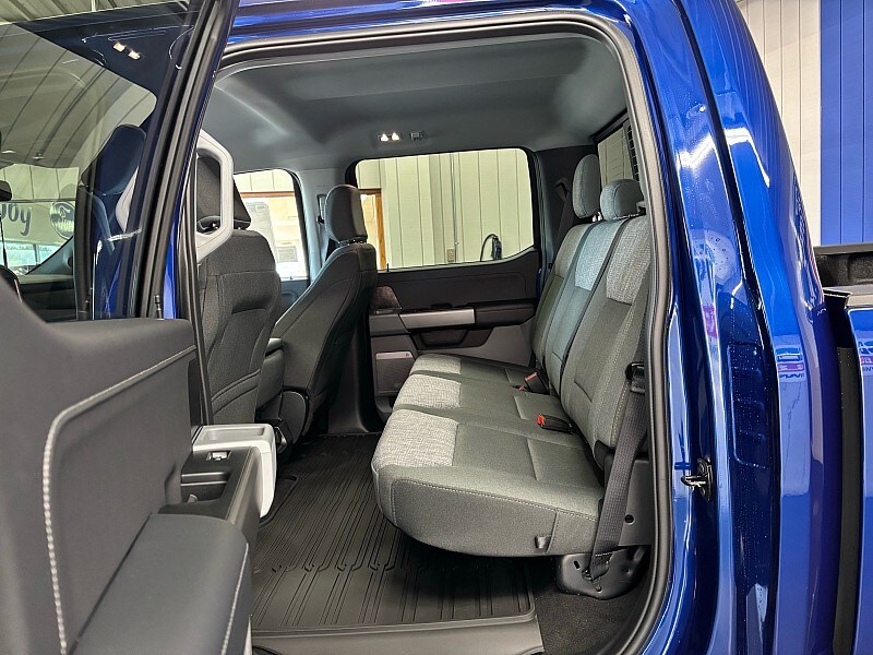 2026 Ford F-350 Super Duty XLT - Photo 11