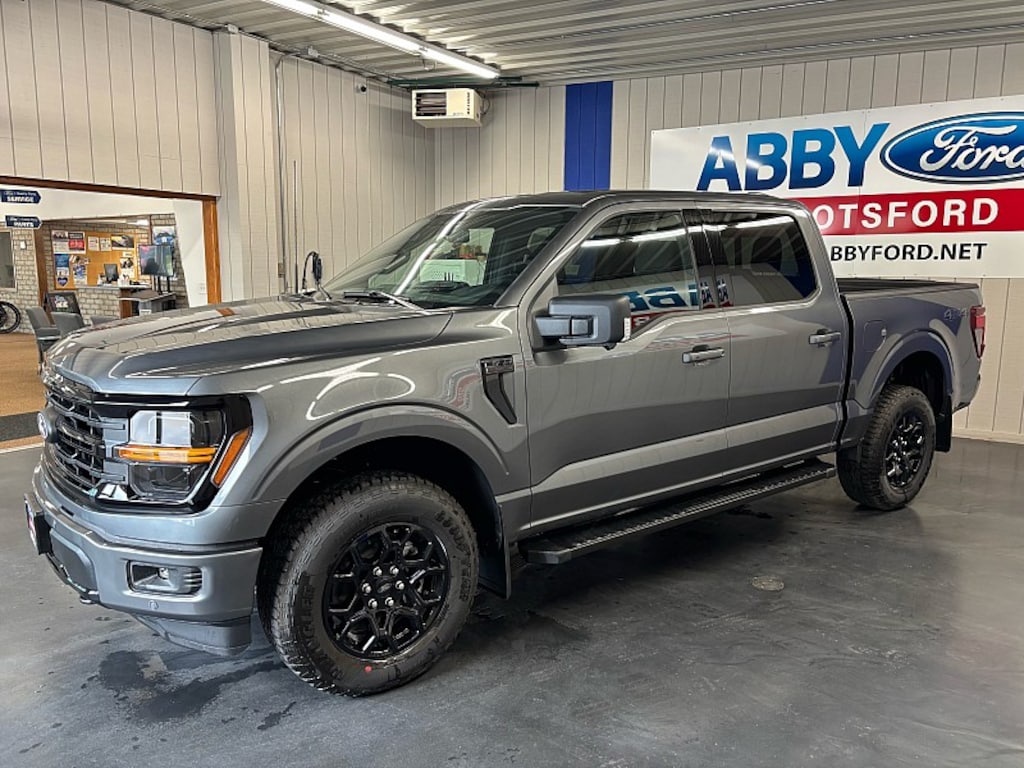 New 2025 Ford F-150 XLT TRUCK