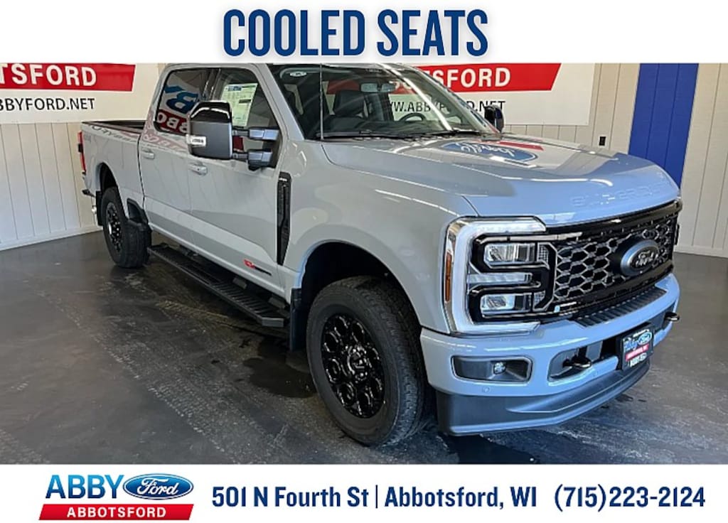 New 2025 Ford Super Duty F-250 Lariat TRUCK