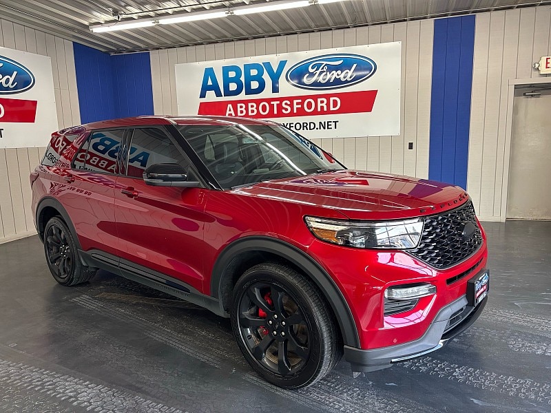 2022 Ford Explorer ST 4WD's photo