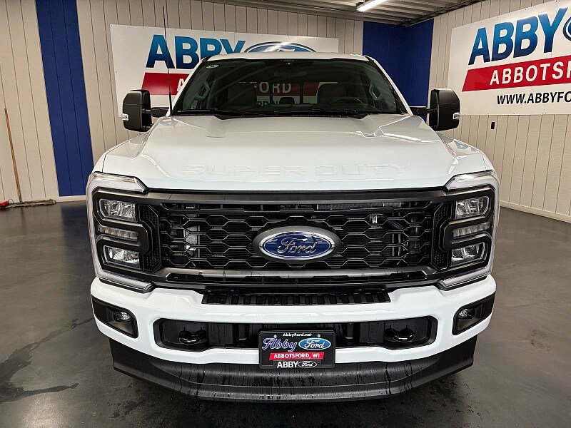 2026 Ford F-250 XL photo 3