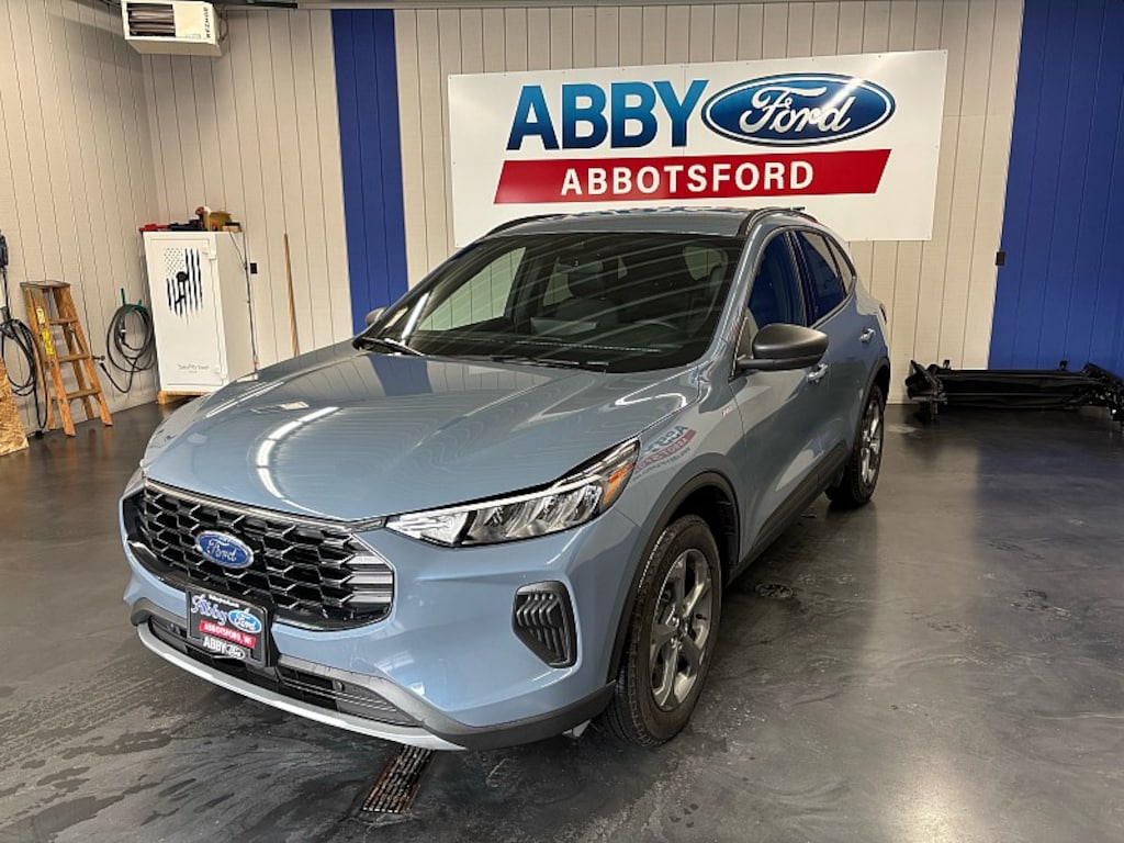 New 2026 Ford Escape ST-Line SUV