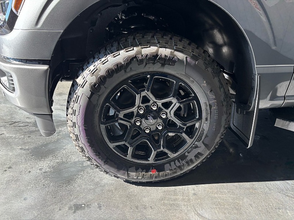 New 2025 Ford F-150 XLT TRUCK