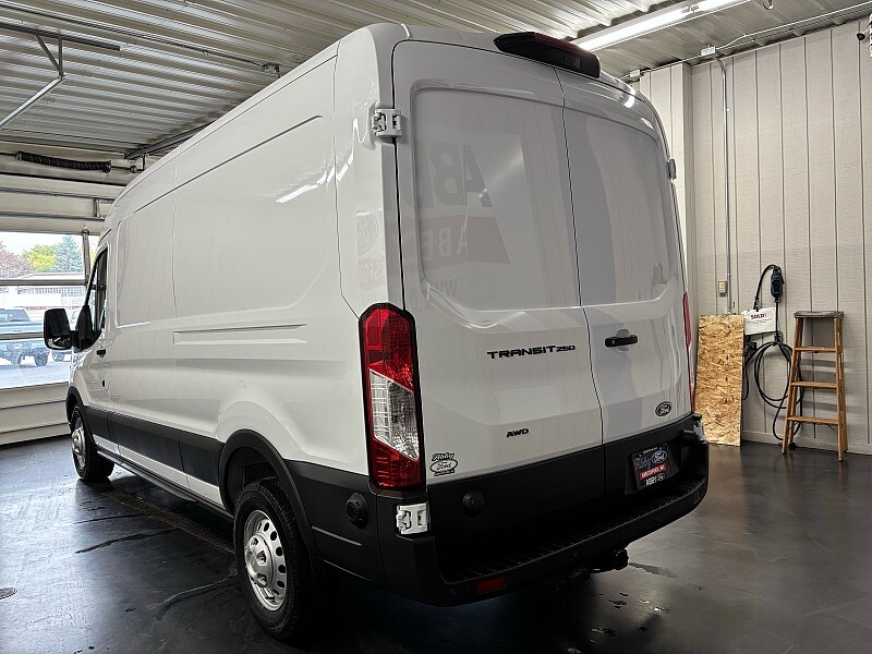2026 Ford Transit Cargo Van photo 4