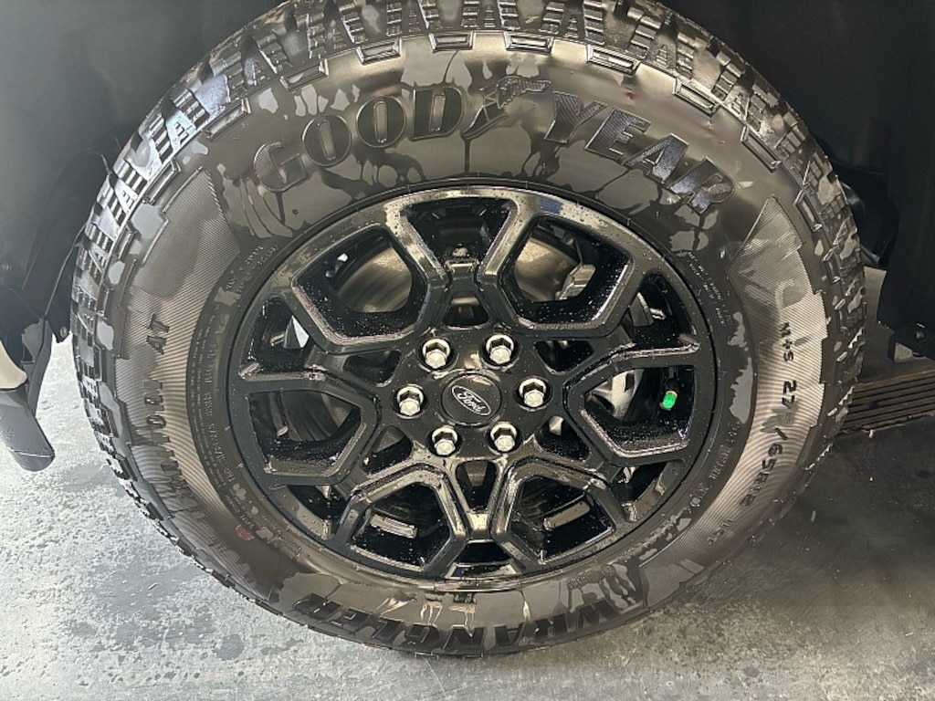 New 2025 Ford F-150 XLT TRUCK