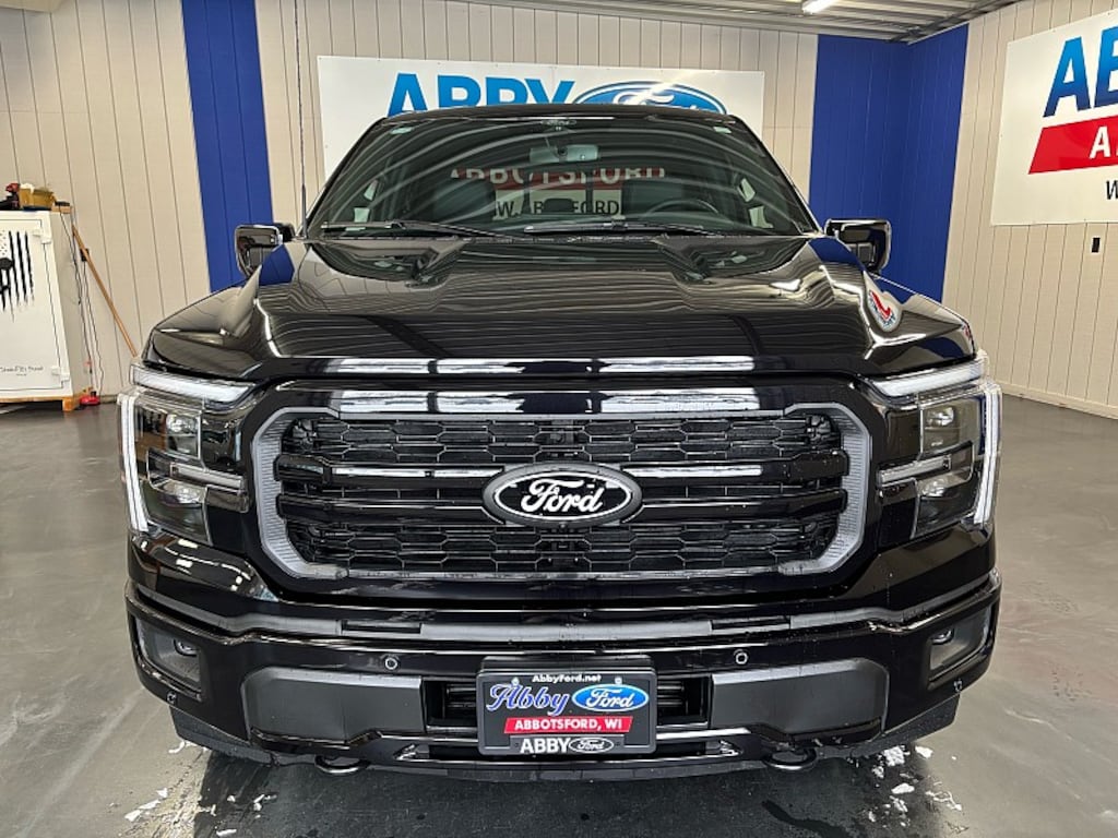 New 2026 Ford F-150 Lariat TRUCK