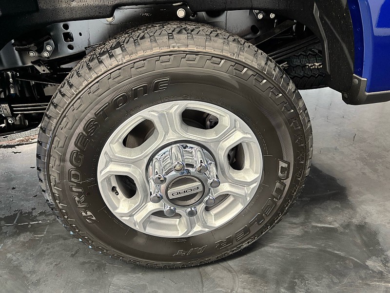 2026 Ford F-350 Super Duty XLT - Photo 9