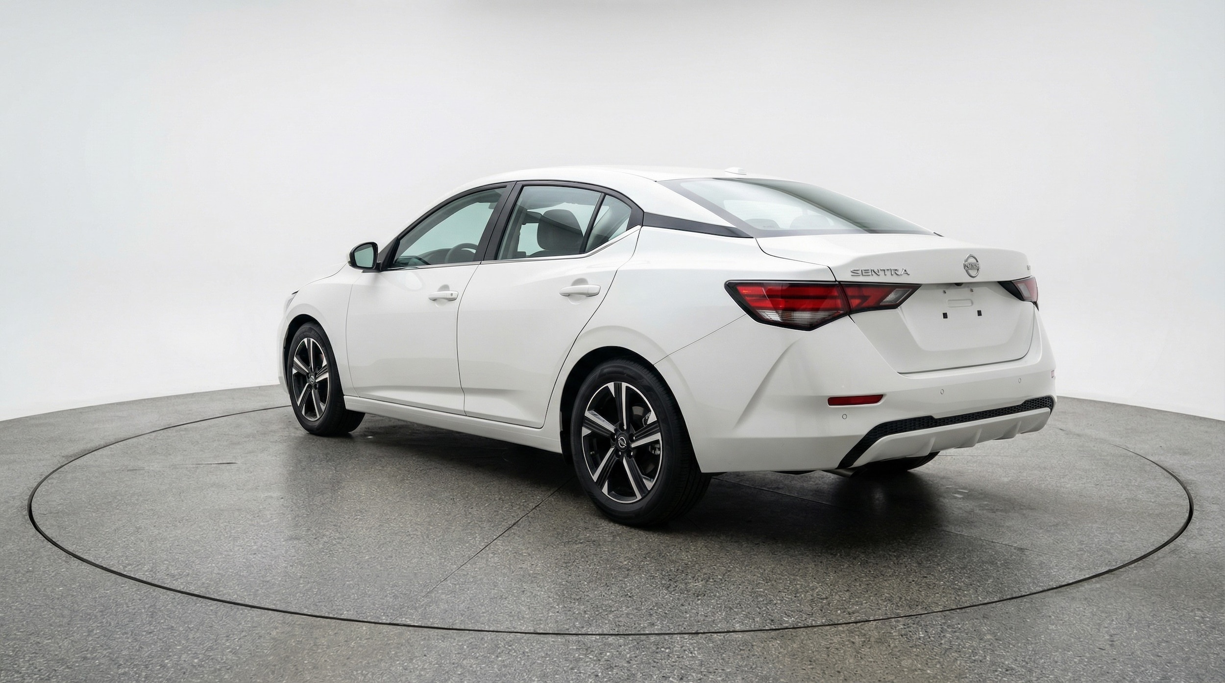 Thumbnail: 2025 Nissan Sentra - 5