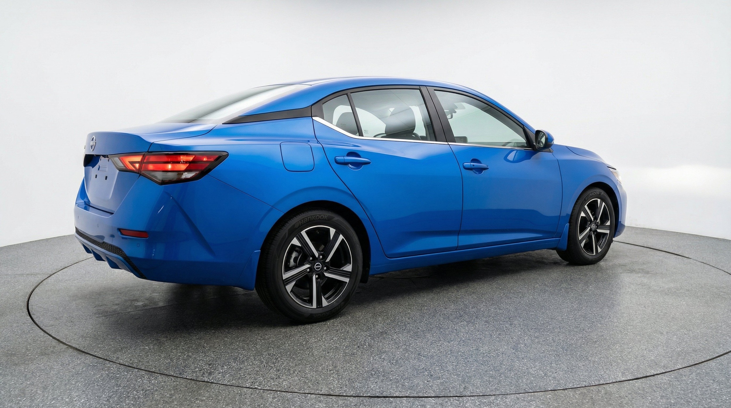 Thumbnail: 2025 Nissan Sentra - 9