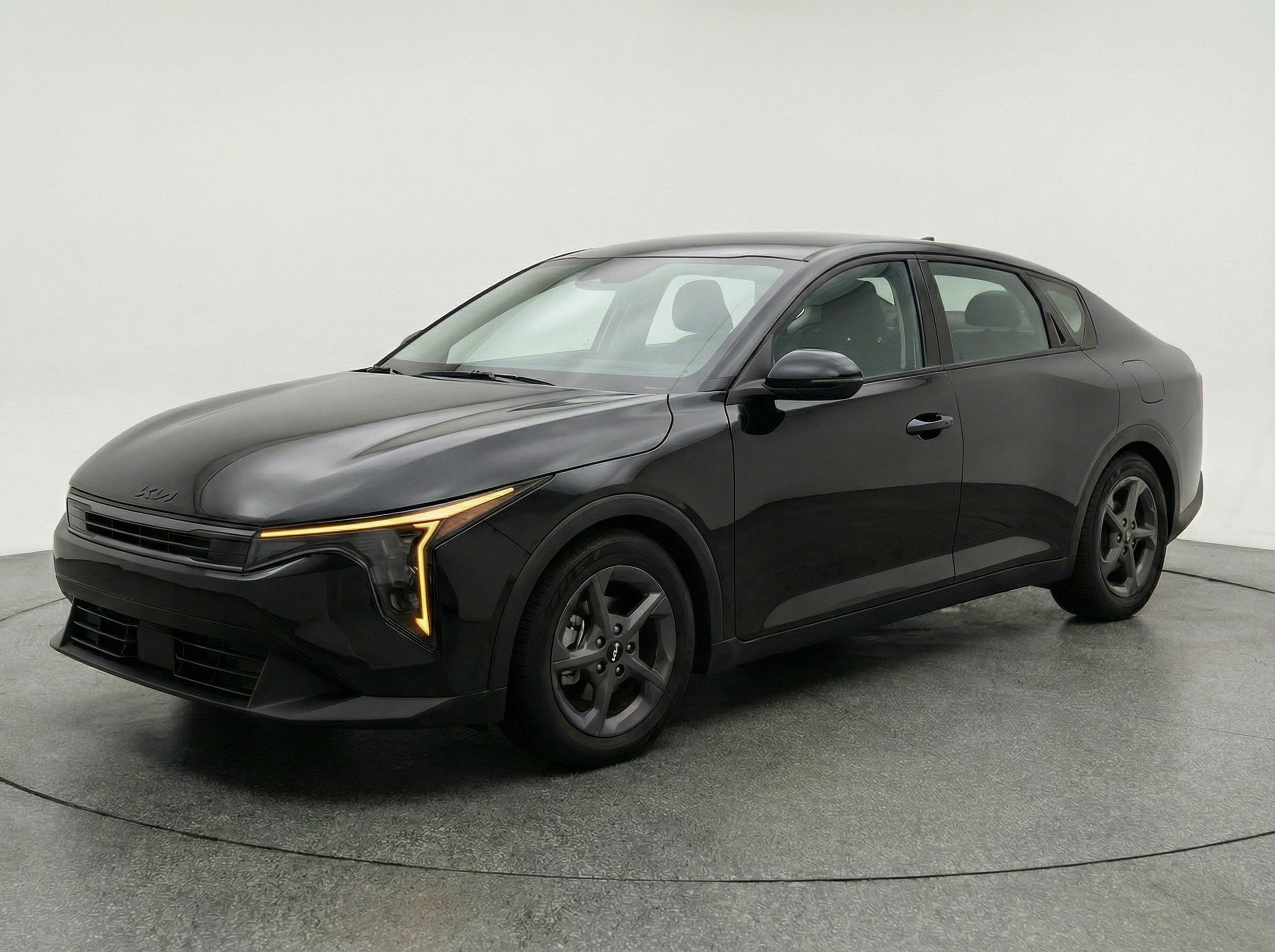 Thumbnail: 2025 Kia K4 - 3