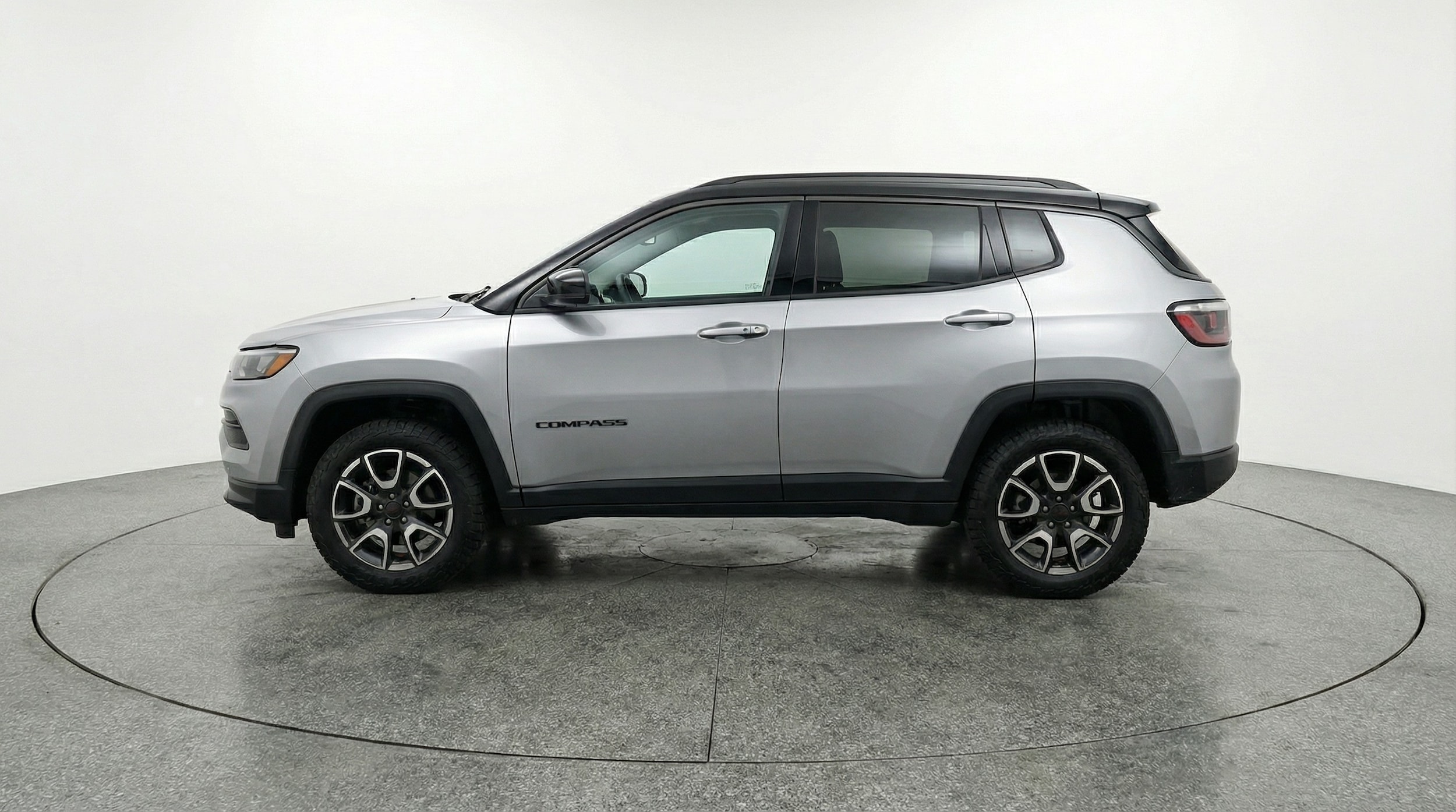 Thumbnail: 2025 Jeep Compass - 4